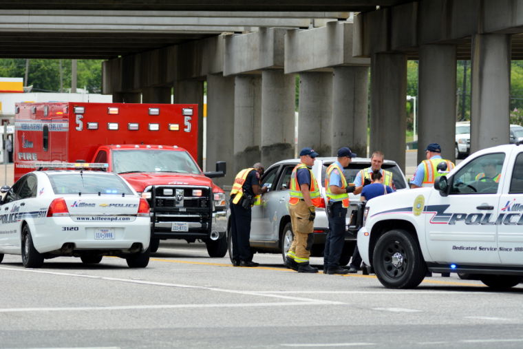 Vehicle accident occurs on Fort Hood Street